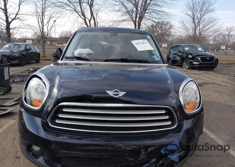 2013 Mini Countryman Cooper from USA, damaged, VIN WMWZB3C56DWM07394